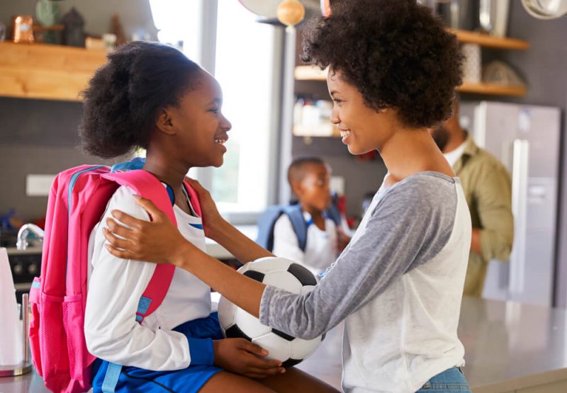 Mother-Saying-Goodbye-To-Daughter-As-She-Leaves-For-School-800x0-c-default Mother-Saying-Goodbye-To-Daughter-As-She-Leaves-For-School