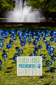 Kappa-Delta-USC-planted-Pinwheels-with-water-fountain-and-sign-2018`